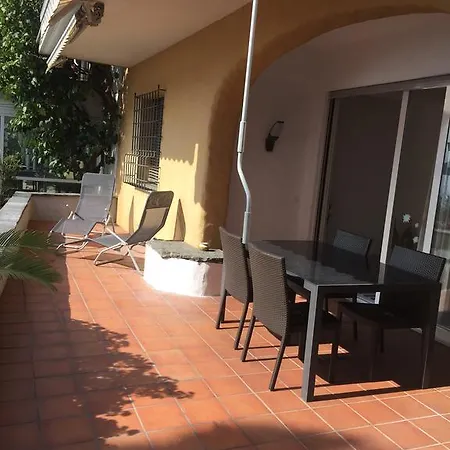 Casa Cucarda *